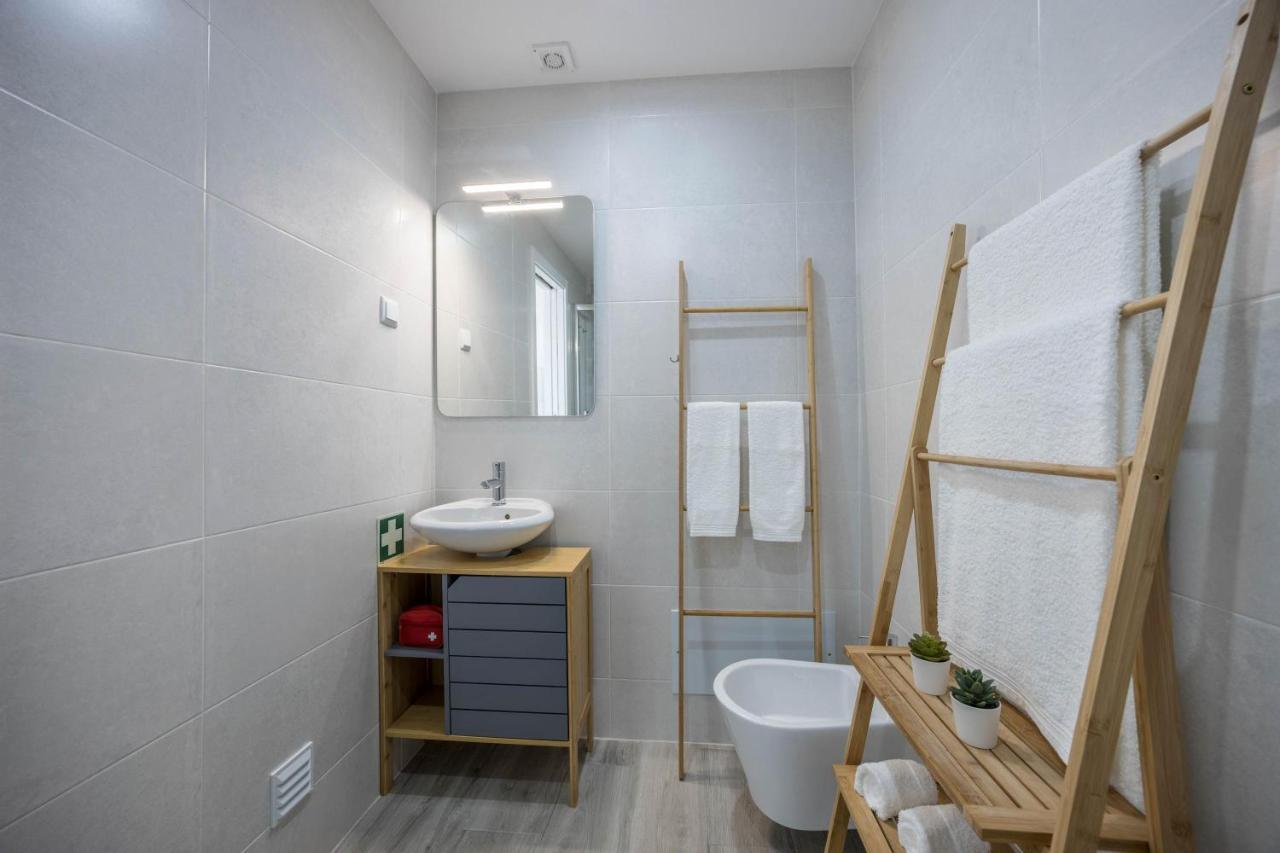 Sunset Apartment ซาเกรส ภายนอก รูปภาพ